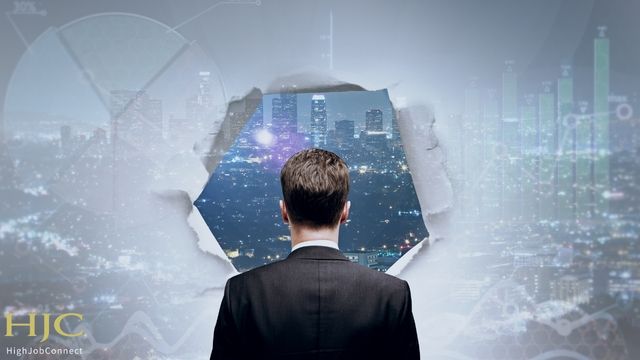 複数企業との関与で得られる視野の広さ
